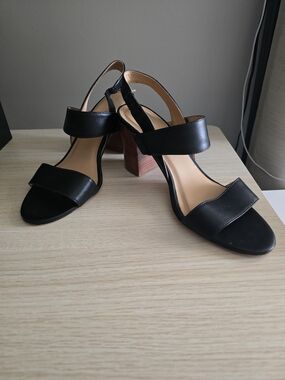 Poppy Barley Black Block Heel Slingback Sandals (10.5)